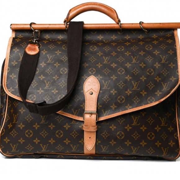 PRICE DROP
Excellent mint condition Louis Vuitton Sac Chasse Hunting bag - Picture 7 of 15